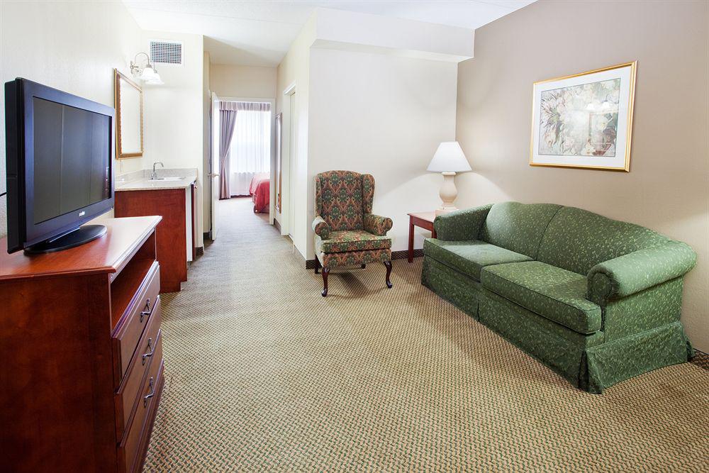 Holiday Inn Express & Suites Atlanta Ne- Duluth, An Ihg Hotel Esterno foto